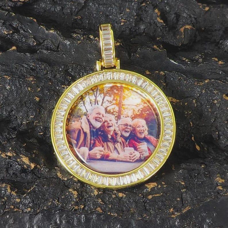 40MM Size T- Custom Personalized Picture Medallion Memory Pendant 18K Gold Plated Custom Iced Necklace With Photo Jewelry - CaratixJewelry